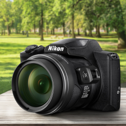 Nikon Coolpix B600